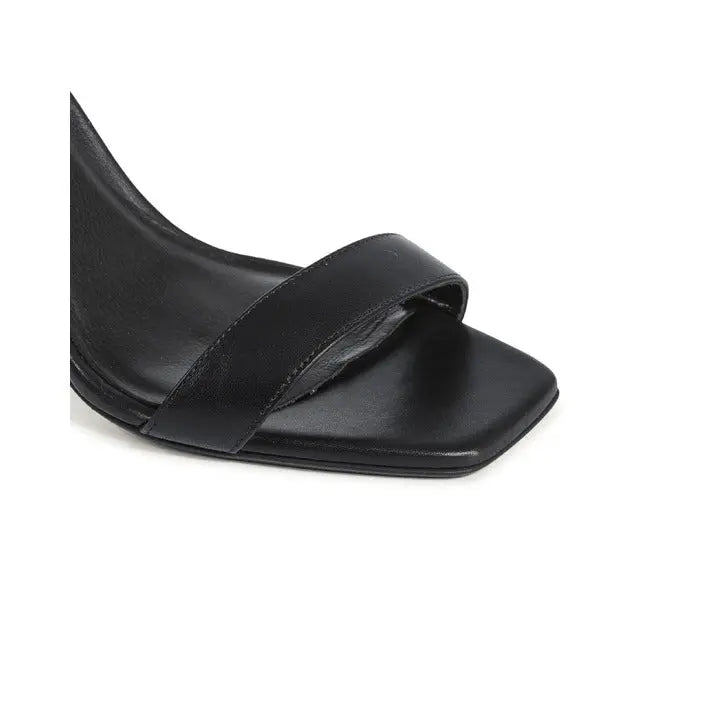 Calvin Klein Womens Sandal Black HW0HW01944BEH Calvin Klein