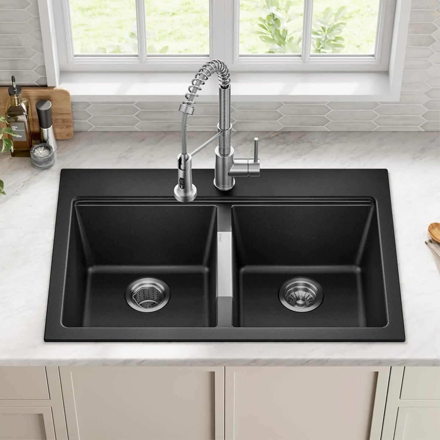 Quarza 33-Inch Drop-In/Undermount 50/50 Double Bowl Granite Kitchen Sink in Black Onyx, KGD-433B