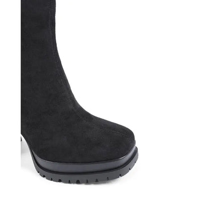 19V69 Italia Womens Ankle Boot Black X712 NERO 19V69 ITALIA by VERSACE 19.69 ABBIGLIAMENTO SPORTIVO S.R.L.