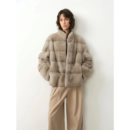 Imported Purple Label Mink Coat Horizontal Ridge Leaning against the Ridge Craft Mink Fur Coat
