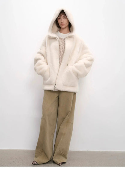 "Otaru Snow" Casual Hooded Silhouette Dropped Shoulder Merino Wool Sheepskin Fur Coat for Women