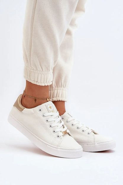  Sneakers model 193538 Step in style 